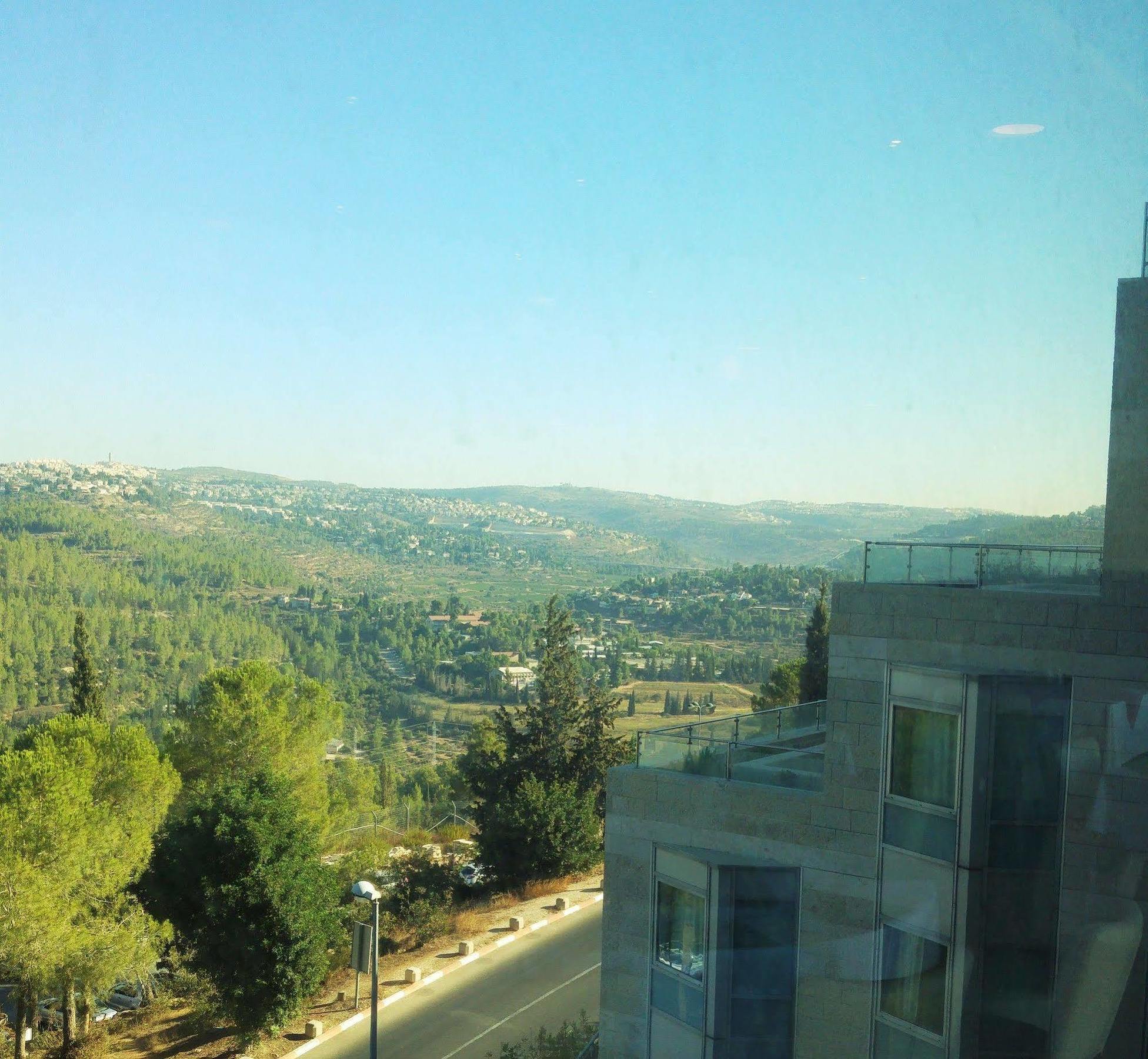 Ein Kerem Hotel Jerusalem Exterior foto